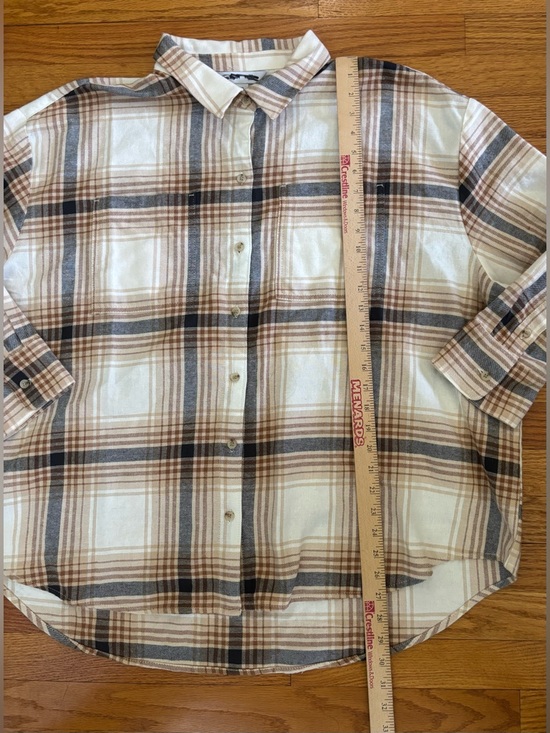 Old Navy The Boyfriend Shirt Women’s XXL Petite Multicolor Plaid Flannel NWOT - Picture 6 of 6